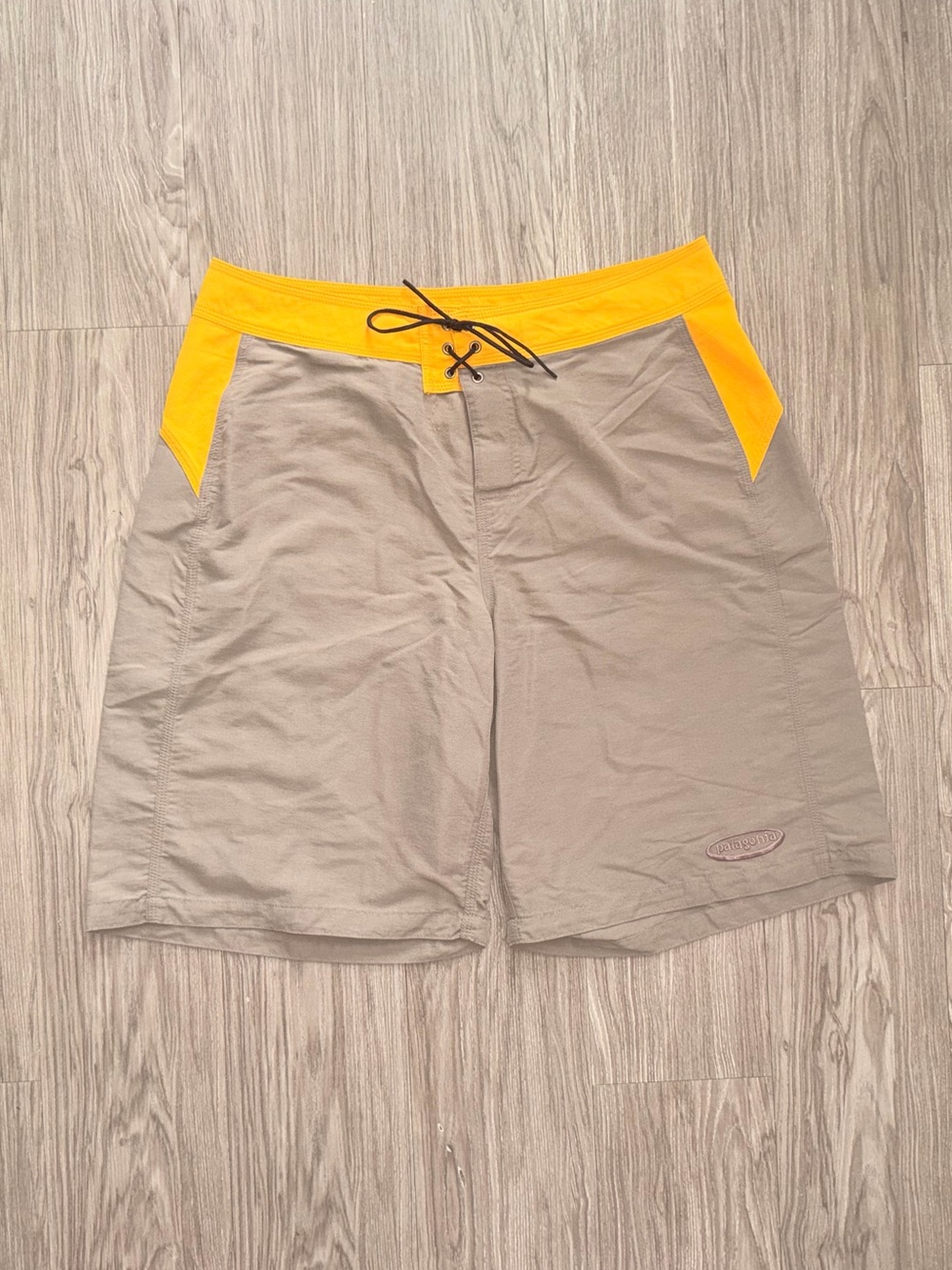 Vintage Patagonia Swim Trunks Board Shorts Beige & Orange Men’s Sz 34